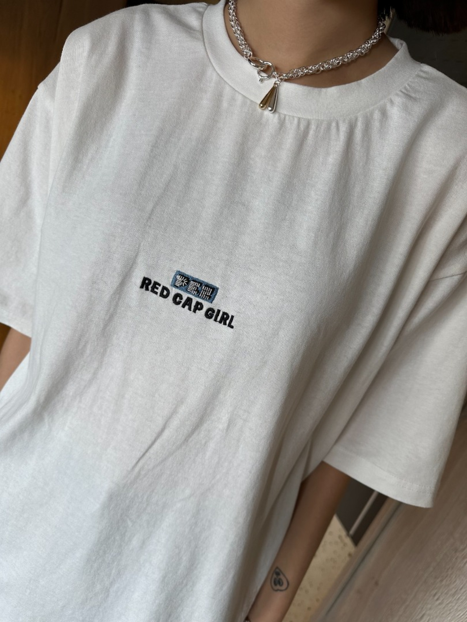 🇯🇵穿可愛T的紅帽女孩/M