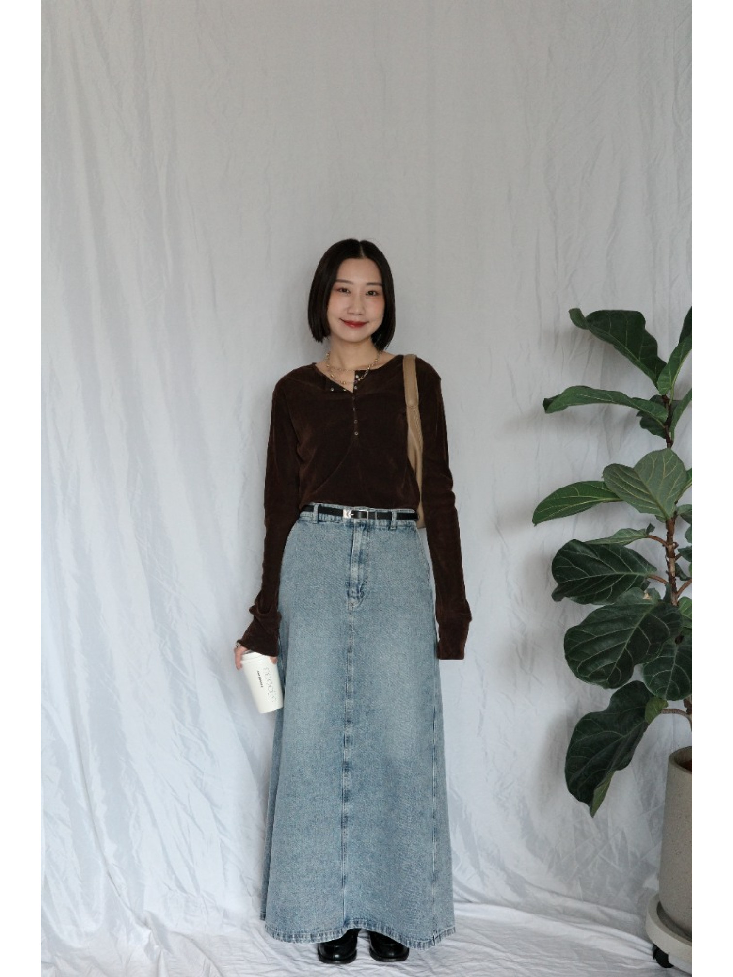 JP｜啞光天鵝絨上衣/棕