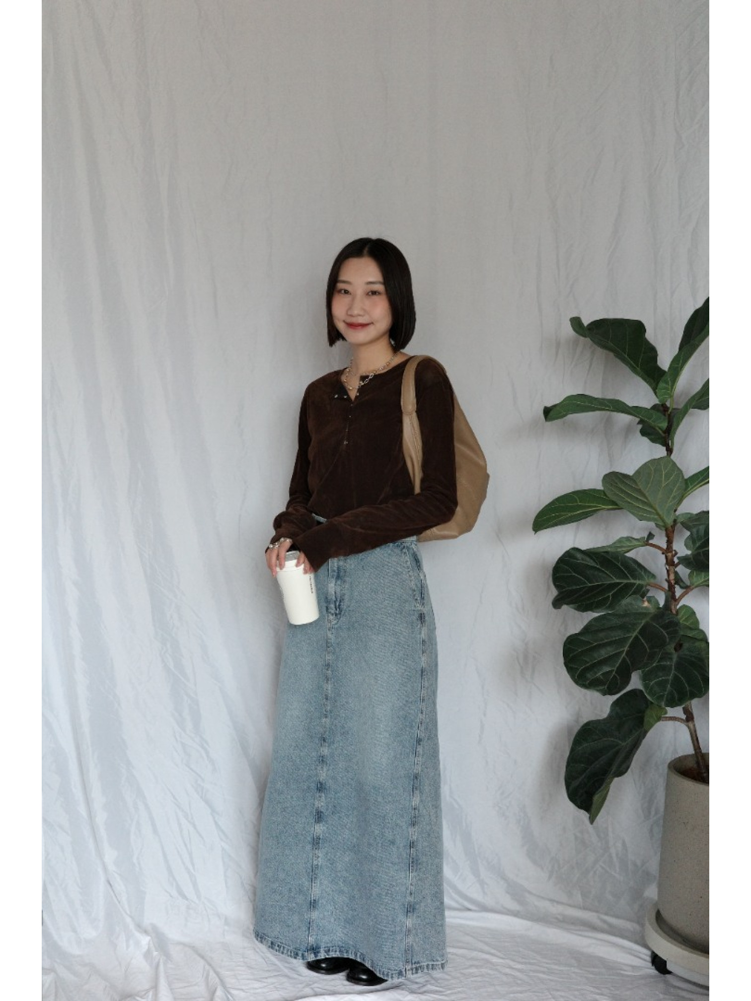 JP｜啞光天鵝絨上衣/棕