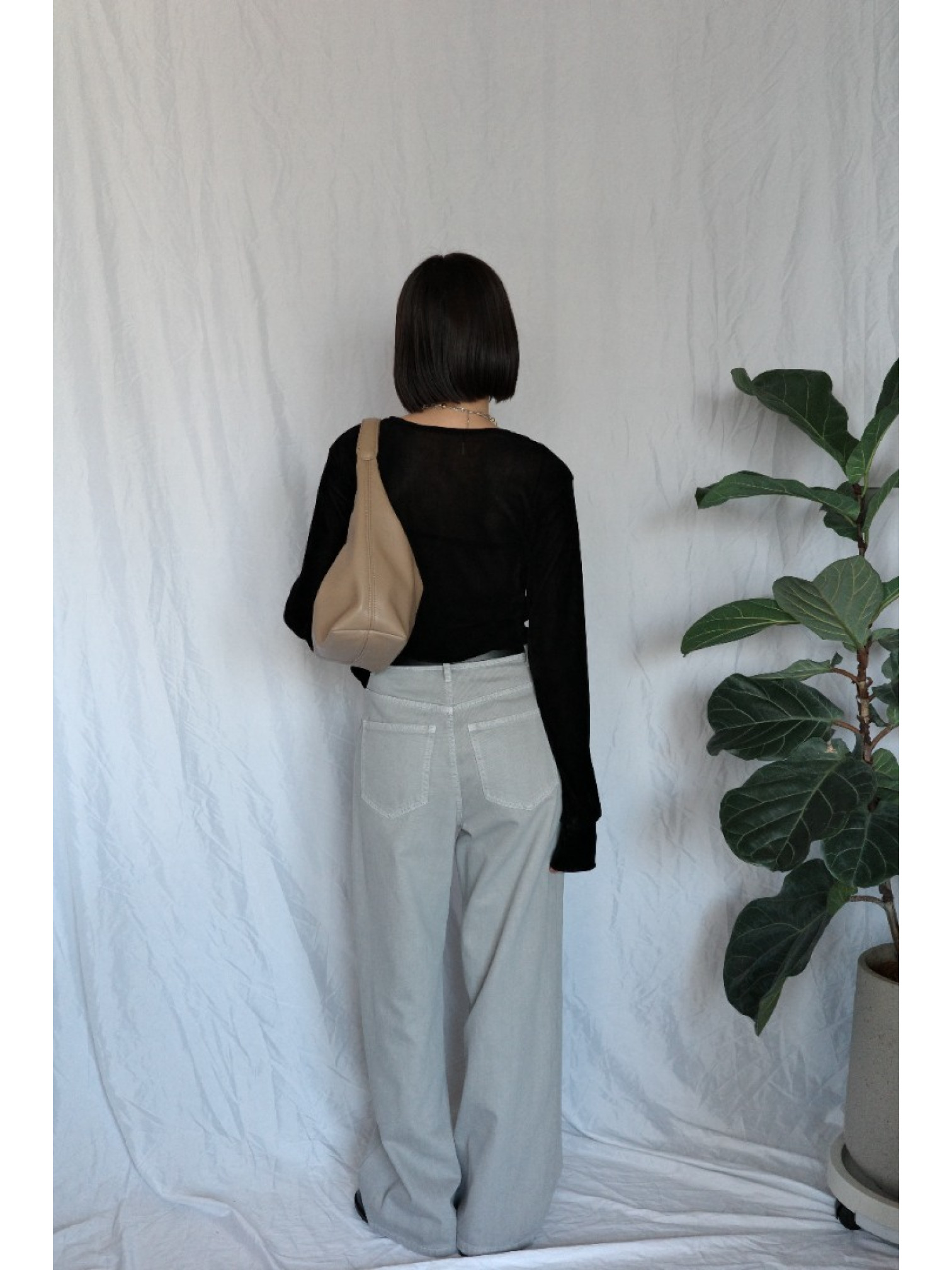 JP｜啞光天鵝絨上衣/黑