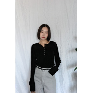 JP｜啞光天鵝絨上衣/黑