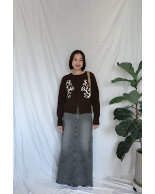 JP｜刺繡花卉羊毛開襟衫/包色價