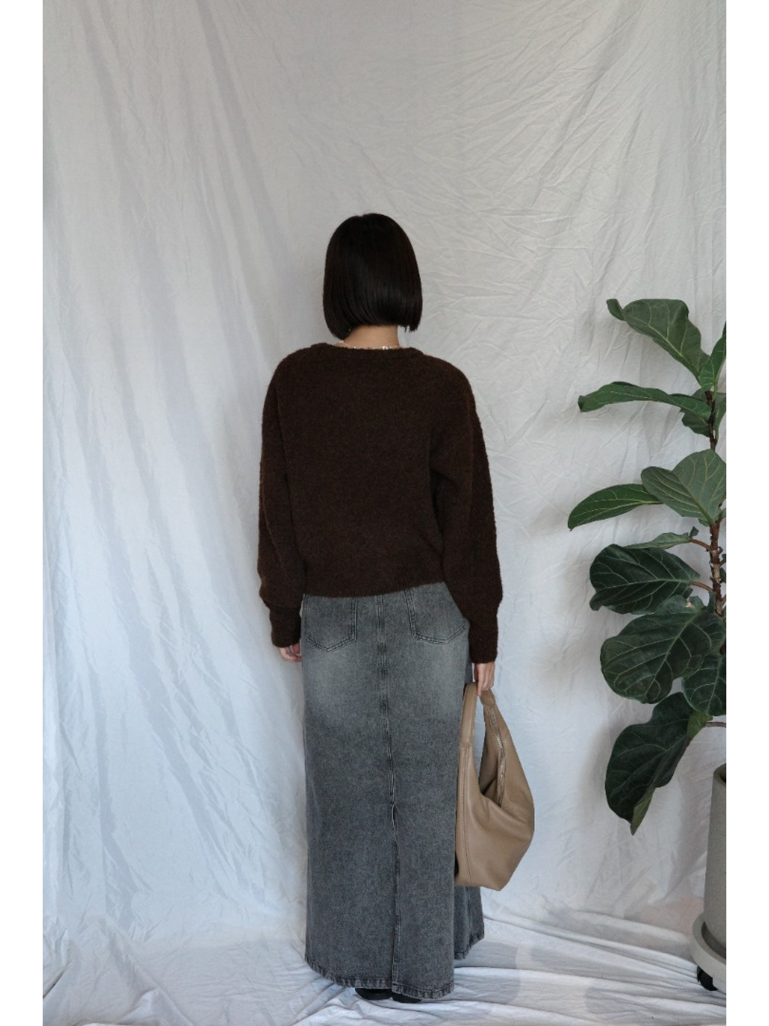 JP｜刺繡花卉羊毛開襟衫/咖