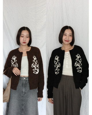 JP｜刺繡花卉羊毛開襟衫/包色價