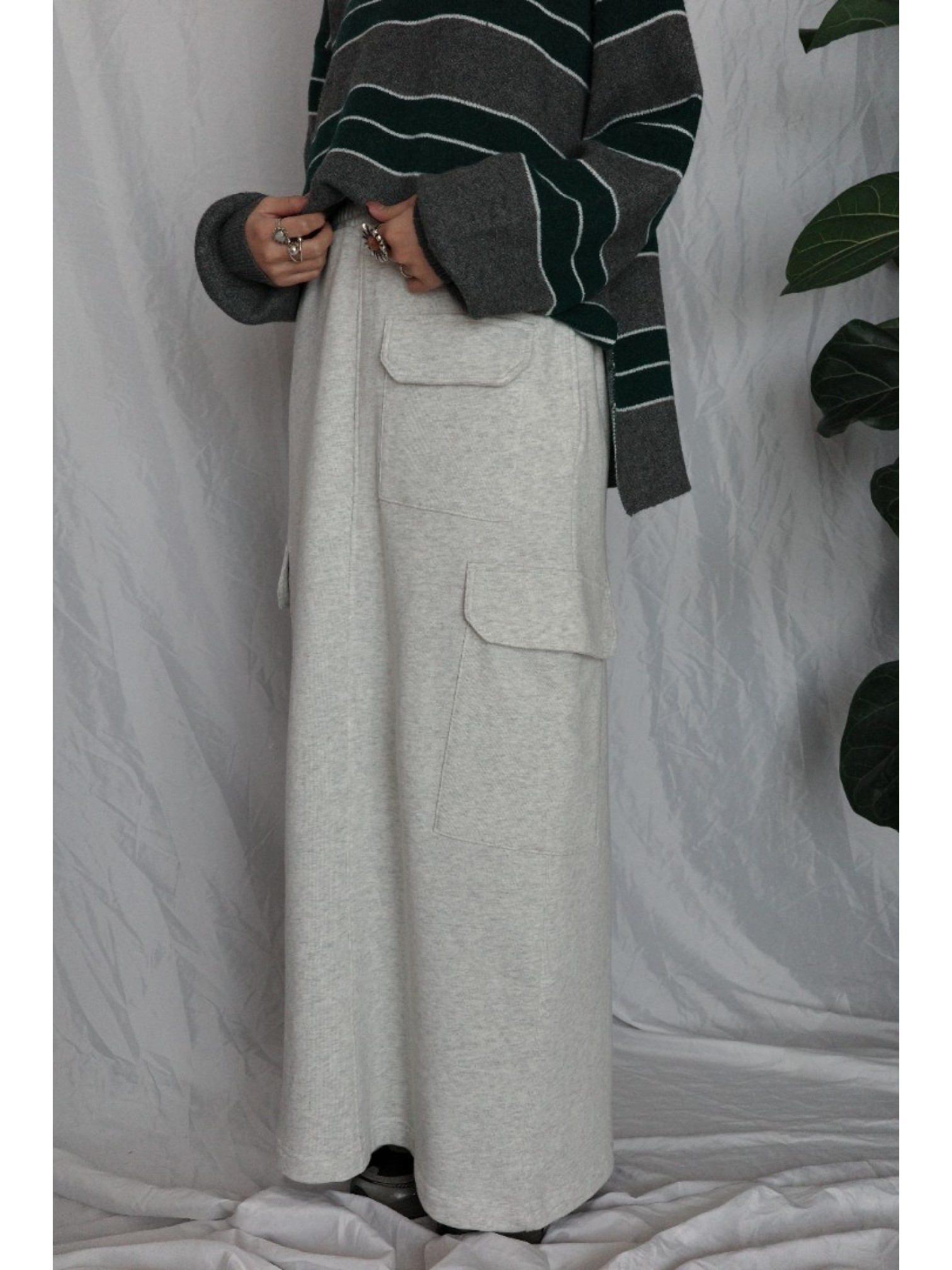 JP｜率性工裝感棉裙/燕麥M-L